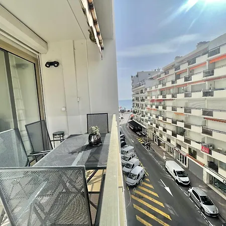 Colony 2 Apartment *