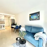 Colony 2 Cannes