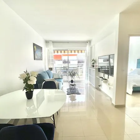 Colony 2 Cannes